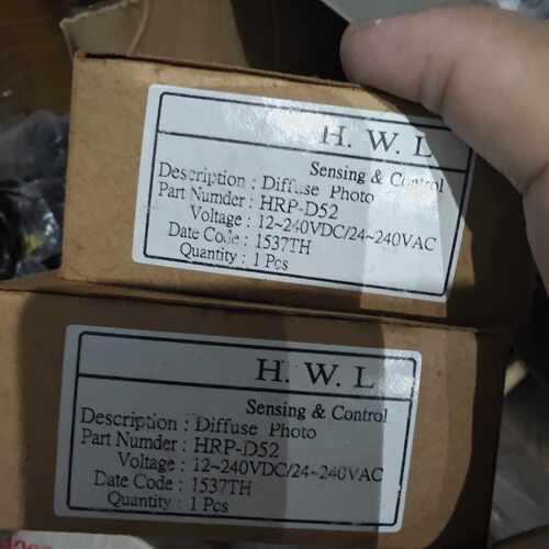 溢价-HWL扩散光电开关HRP-D52，电压12-240VDC