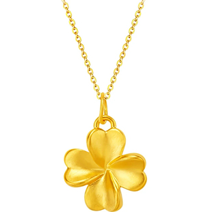 沙金四叶草项链女2026新款秋冬高级感气质轻奢小众搭配毛衣的饰品