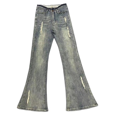 浅色设计感低腰微喇牛仔裤女