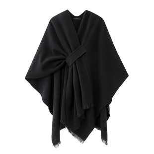 拉夏贝尔/La Chapelle气质百搭流苏披肩斗篷女冬外搭保暖披风围巾