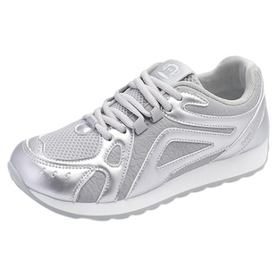 大嘴猴皮面厚底小白鞋女2026新款春季爆款轻便休闲百搭运动阿甘鞋