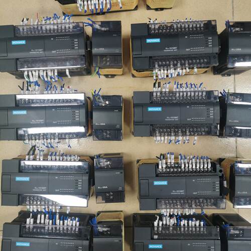 【询价】汇川PLC，型号：H2U-1616MT…带扩展H2U-2DA适用