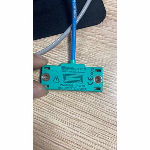 议价Delta接近开关CBN5F46N1传感器
