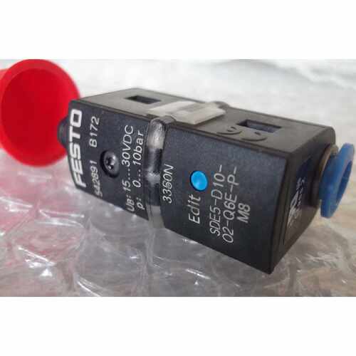 议价实拍现货FESTO正品全新压力开关SDE5-D10-02-Q6E-P-M8 542891
