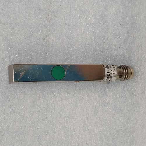 议价Baumer堡盟 IFFM 08P1520/O2S35L 电感式接近开关原装现货