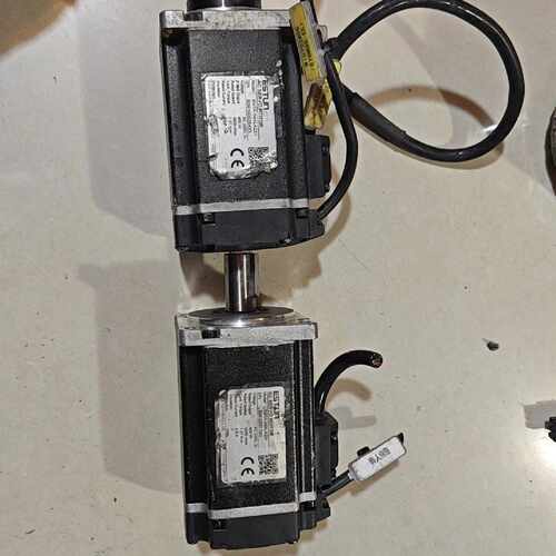溢价-埃斯顿AC伺服电机，型号EM3A-04ALA221，400W