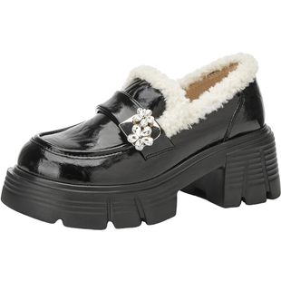 星期六乐福鞋女2025冬季新款女鞋女款加厚保暖雪地真皮加绒小皮鞋