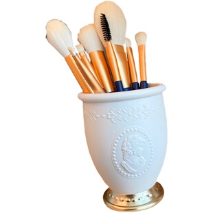 新款精致浮雕化妆刷筒防尘美妆刷子刷桶笔筒桌面收纳筒桌面收纳盒