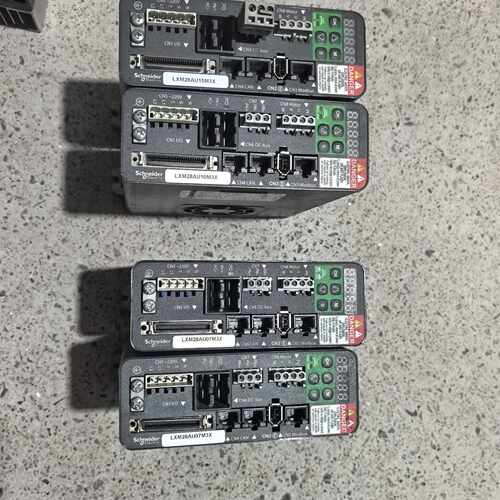 议价LXM28AU07M3X 750W LXM28AU10M3X可维修