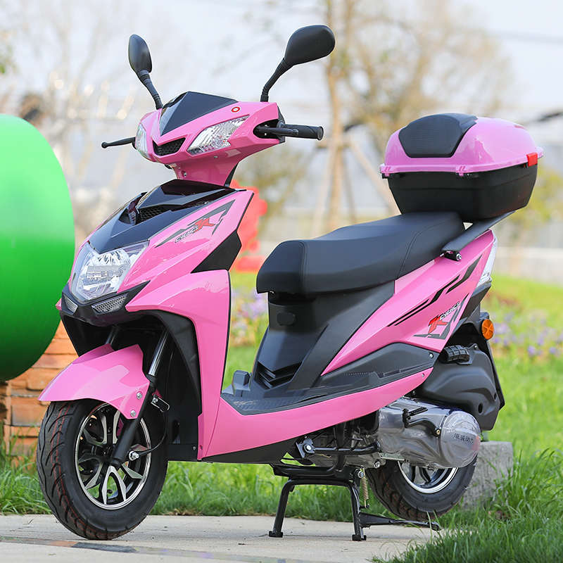 便宜的踏板摩托车国四电喷可以上牌燃油整车代步上下班用小助力车