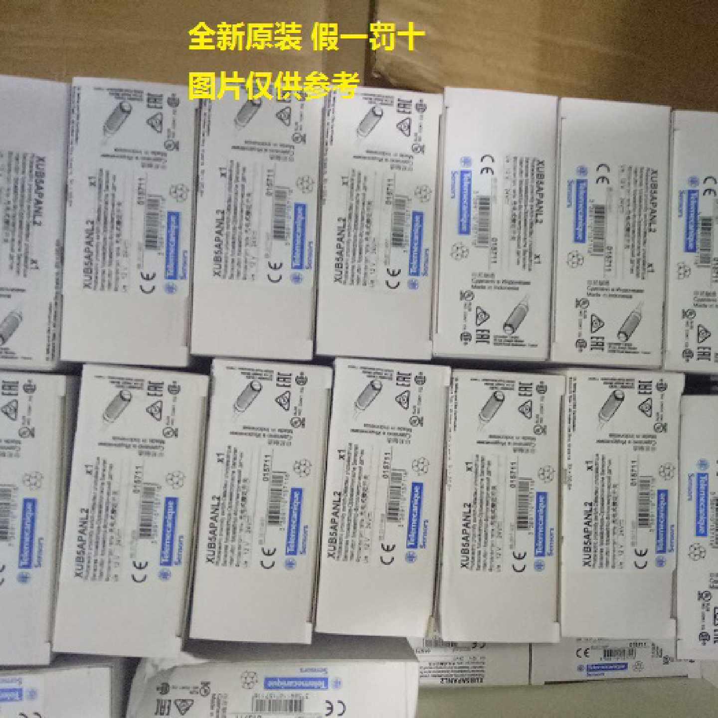 议价现货 XS112BLPBL2 XS118BLNAL2 施耐德接近开关 全新原装假一 - 实物图