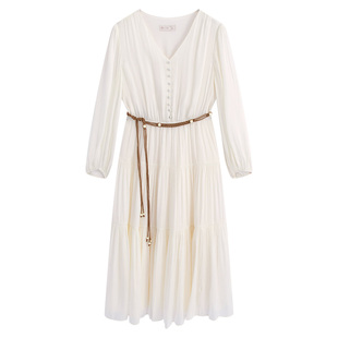 固执2025秋季新款法式复古v领泡泡袖流光纱长袖中长款气质连衣裙