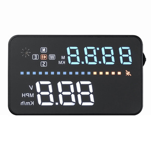 通用款汽车HUD抬头显示器24V货车数字车速表时间USB投影GPS测速仪