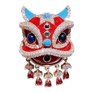 艺术国潮醒狮胸针女中国风红色喜庆立体高档胸花镶嵌大衣别针配饰