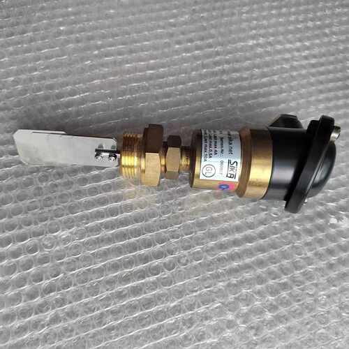 议价WARTSILA瓦锡兰主机SIKA液位开关 VH500 NM