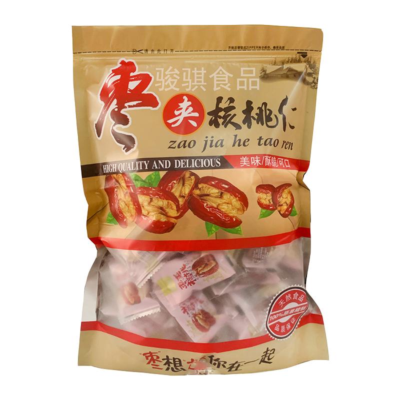 新疆红枣夹核桃仁无油腻休闲办公枣类制品