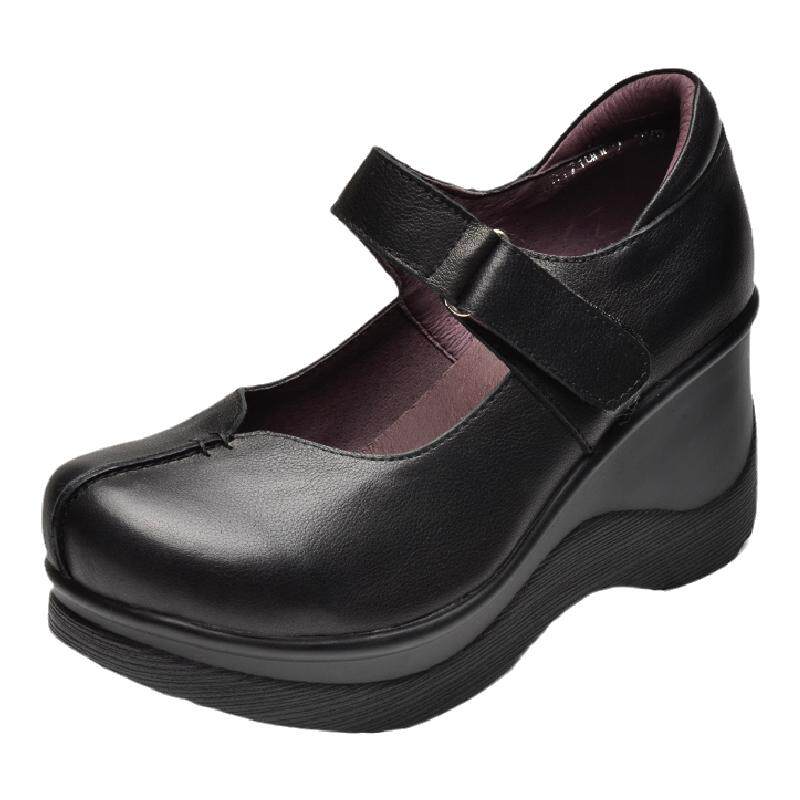 一席之地春鞋女2025新款百搭舒适浅口圆头高跟厚底鞋真皮坡跟单鞋