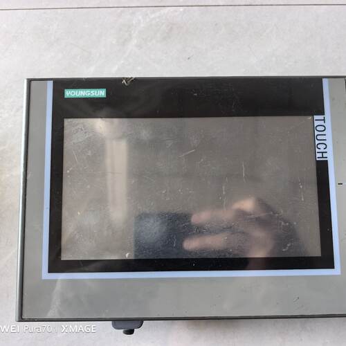 询价-信捷触摸屏 TG765G-ZT  下来的 成色如图 图片