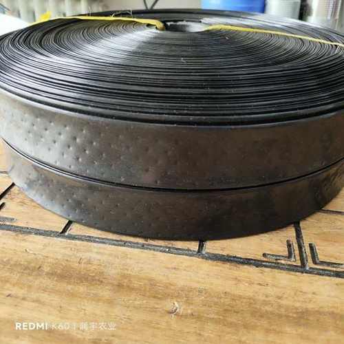 温室大棚微喷带4分6分滴灌带浇灌水带微喷带地垄新款水带斜孔多孔