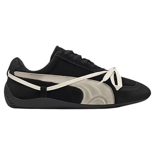 诗歌兰女鞋2026年春新款磨砂皮平底德训鞋女复古交叉绑带运动板鞋