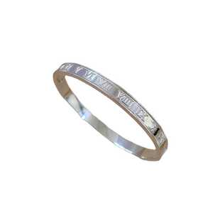 钛钢保色罗马文数字手镯女扁款手环银色个性开口椭圆形时尚卡扣手