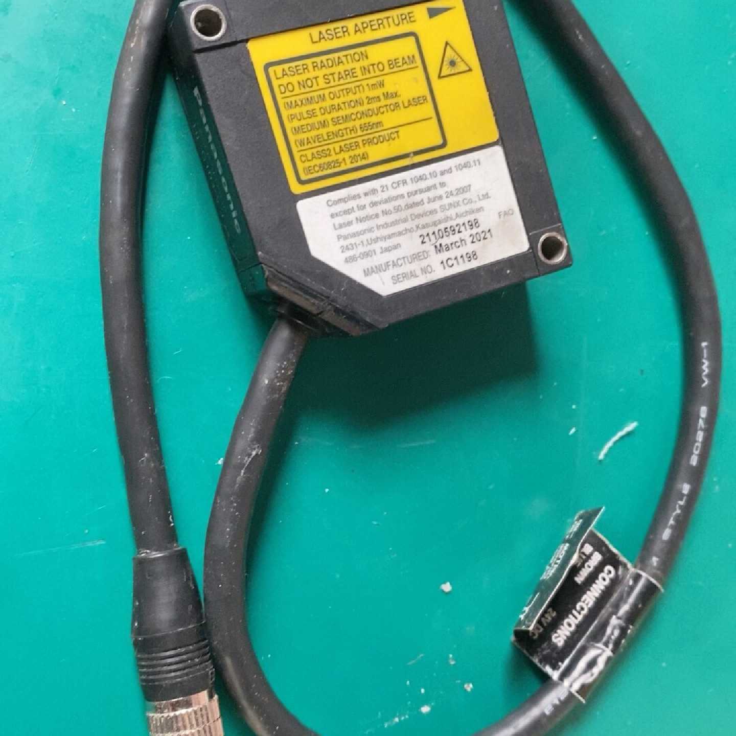 松下激光传感器 HL-G103-S-J