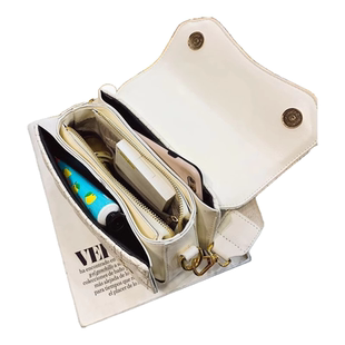 Clean Knоck小包包女2026新款网红百搭斜挎包时尚菱格单肩小方包