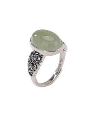 山予棠S925纯银和田玉晴水玉戒指复古做旧卷草纹镂空简约蛋面指环