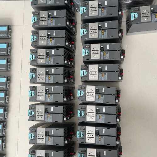溢价-PM240-2变频器，6SL3210-1PE11-8U