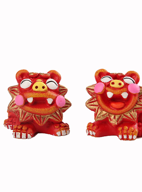 狮三百|面带桃花 一对小狮子摆件办公室桌面腮红创意家居良缘玄关
