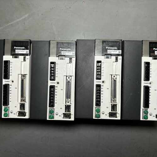 松下 MDDHT5540LA1 1.5KW伺服驱动器 包