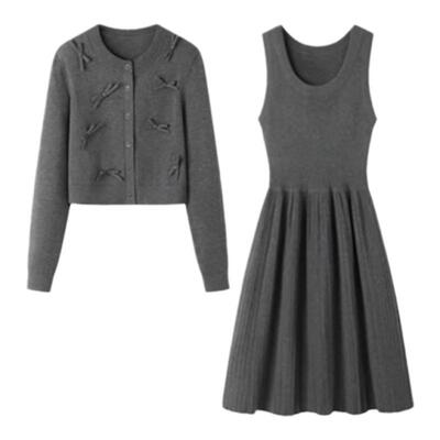 圆领开衫两件套针织连衣裙套装