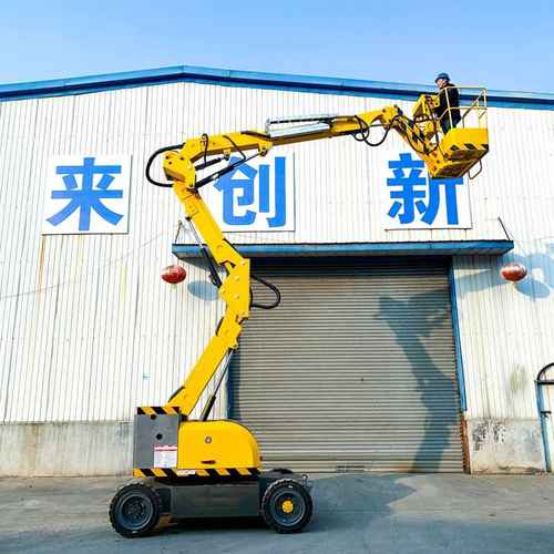 移动式升降平台曲臂式升降机自行走液压电动柴油蜘蛛车高空作业车
