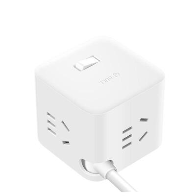 公牛魔方多功能电源转换器家用