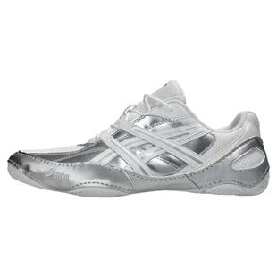 Asics亚瑟士女鞋新款HYPERSYNC复古薄底鞋轻便运动休闲鞋1203A879