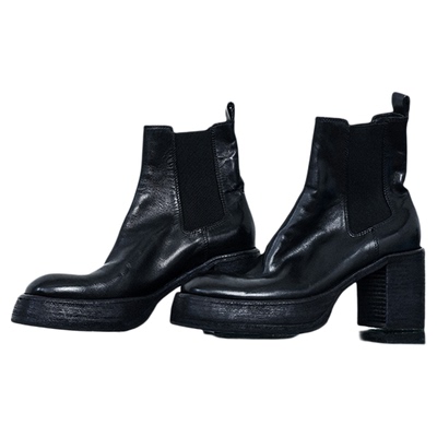 IORE时髦百搭水洗马皮防水台短靴