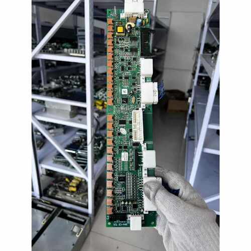 日立电梯MCA串行通讯板SCLB3V4065000517