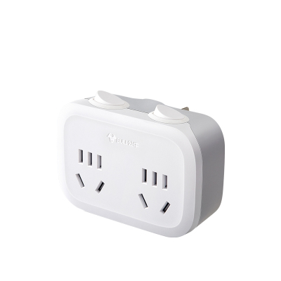 公牛多功能转换器一转二扩展插座