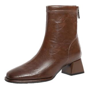 百丽女靴子弹力靴新款冬季粗高跟时装靴加绒显瘦短靴B2348DZ4