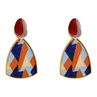 高级感耳环女新款爆款气质时尚轻奢百搭耳钉耳坠独特小众设计耳饰