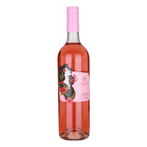 桃红葡萄酒少女微醺半甜红酒