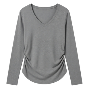 大码胖mm巨好看女装上衣春装新款V领正肩宽松巨遮肚漂亮显瘦T恤潮