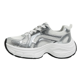 环球今年流行的银色老爹鞋女2025秋季新款厚底增高百搭休闲运动鞋