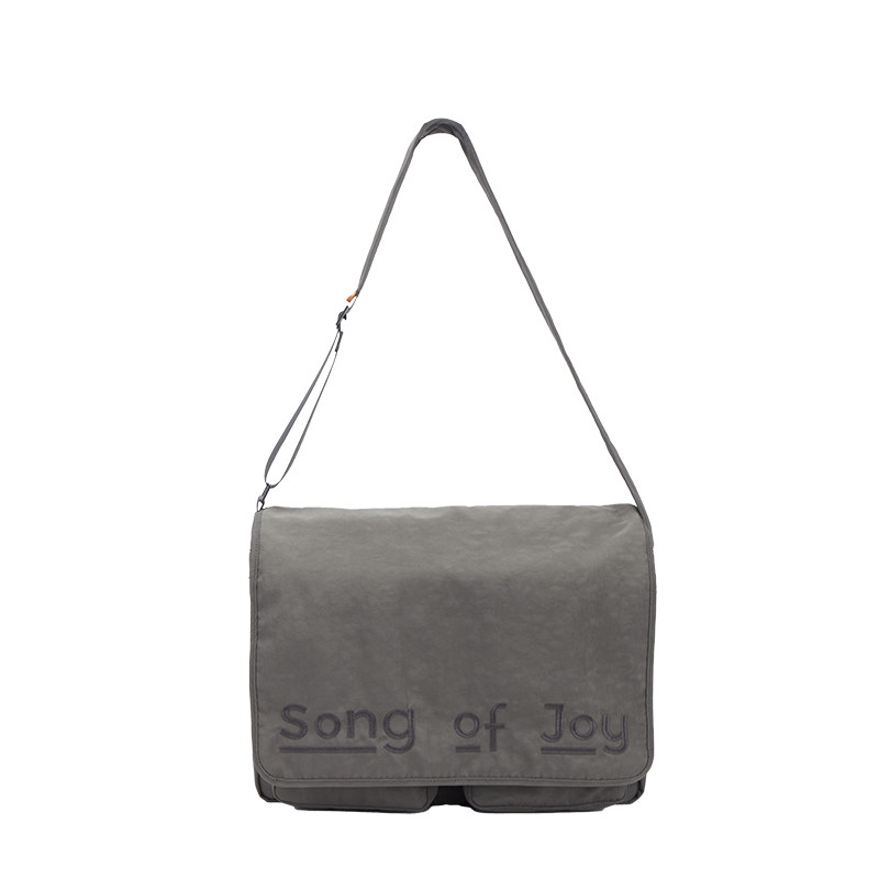 SONG OF JOY阿颂轻便户外单肩包斜挎包大容量通勤复古信使邮差包