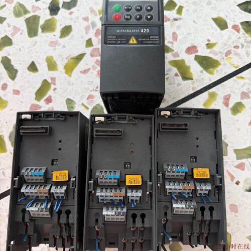 可维修西门子变频器6se64202ab137aa10.37kw300一台打包4台拆机议
