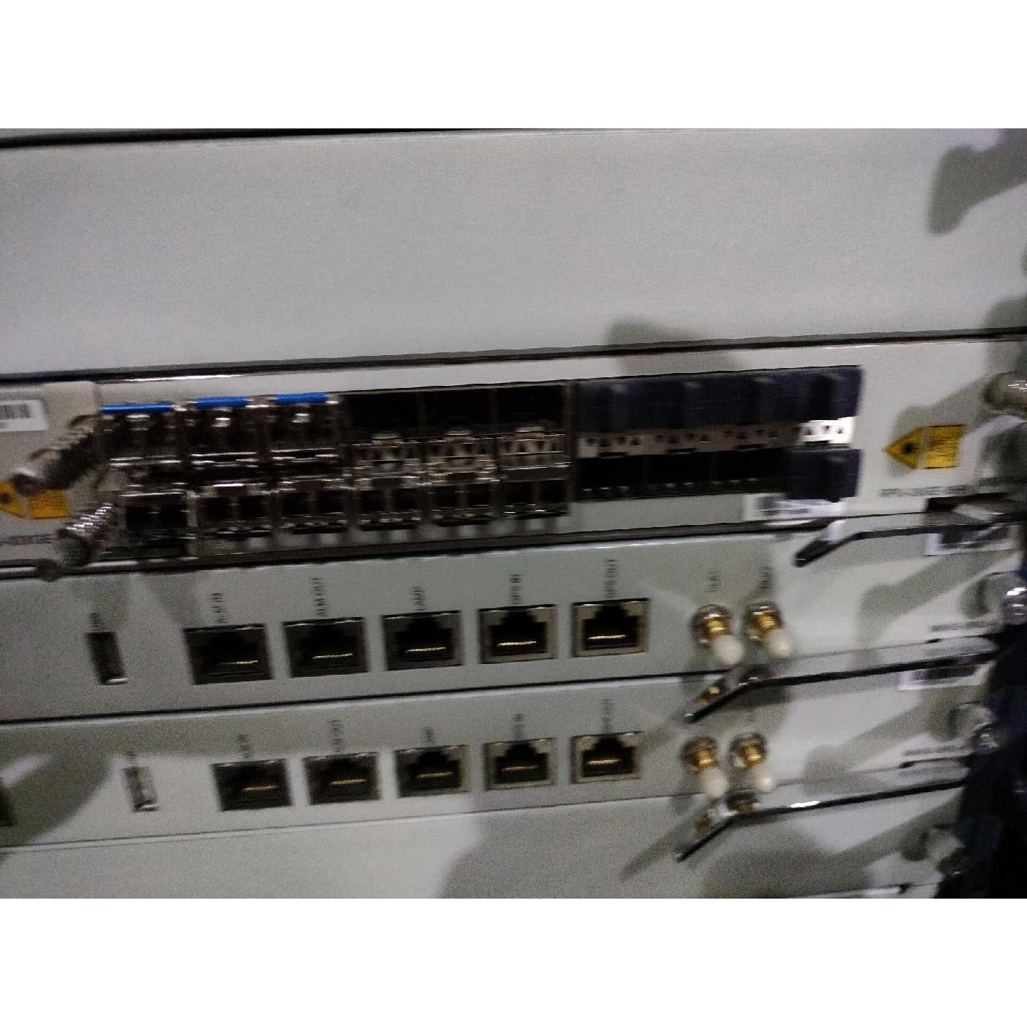 议价中兴M6000RPU20GESFP板卡可维修
