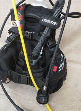 意大利cressi 潜水套装 气瓶 压力表 BCD备用呼吸器 一二级调节器
