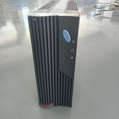 议价可维修山特MT1000UPS不间断电源成色如图