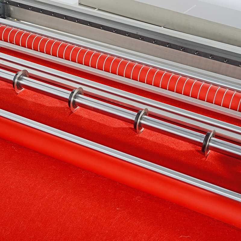 裁切机气涨轴一体送料裁剪机毛毡布料麻绳切割机针织布自动裁切机