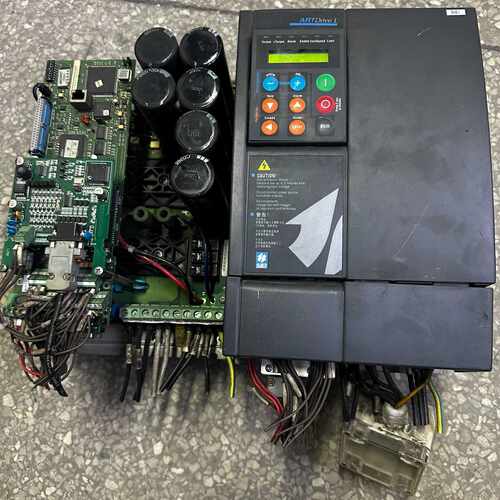 溢价-AVy3150-KBL AC4-0西威变频器 15KW  一